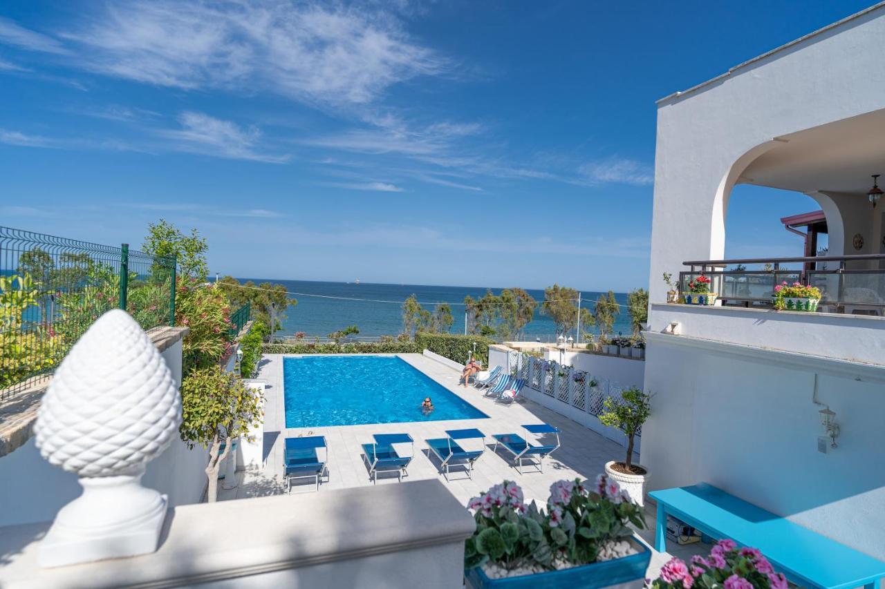 Almare B&B โครโตเน ภายนอก รูปภาพ